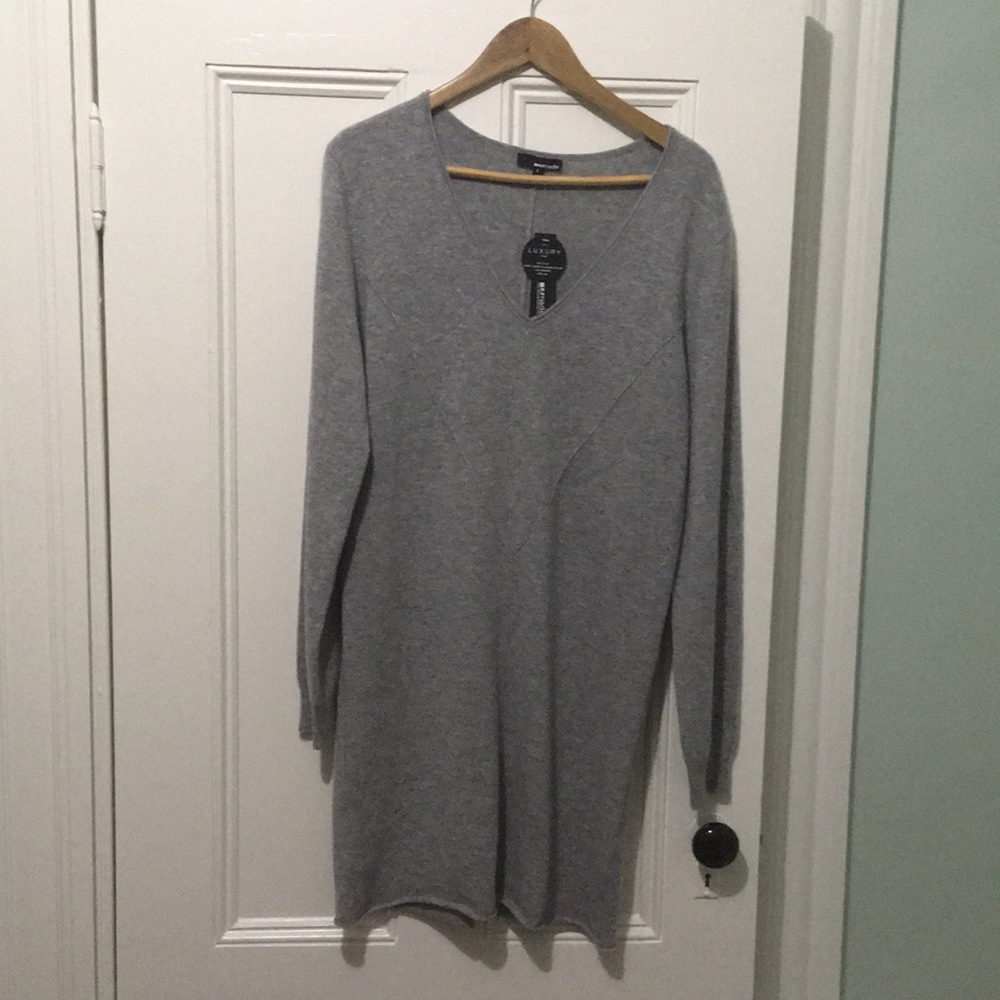 100% cashmere long gray sweater